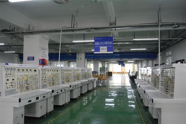 高级电子电工基础实训室