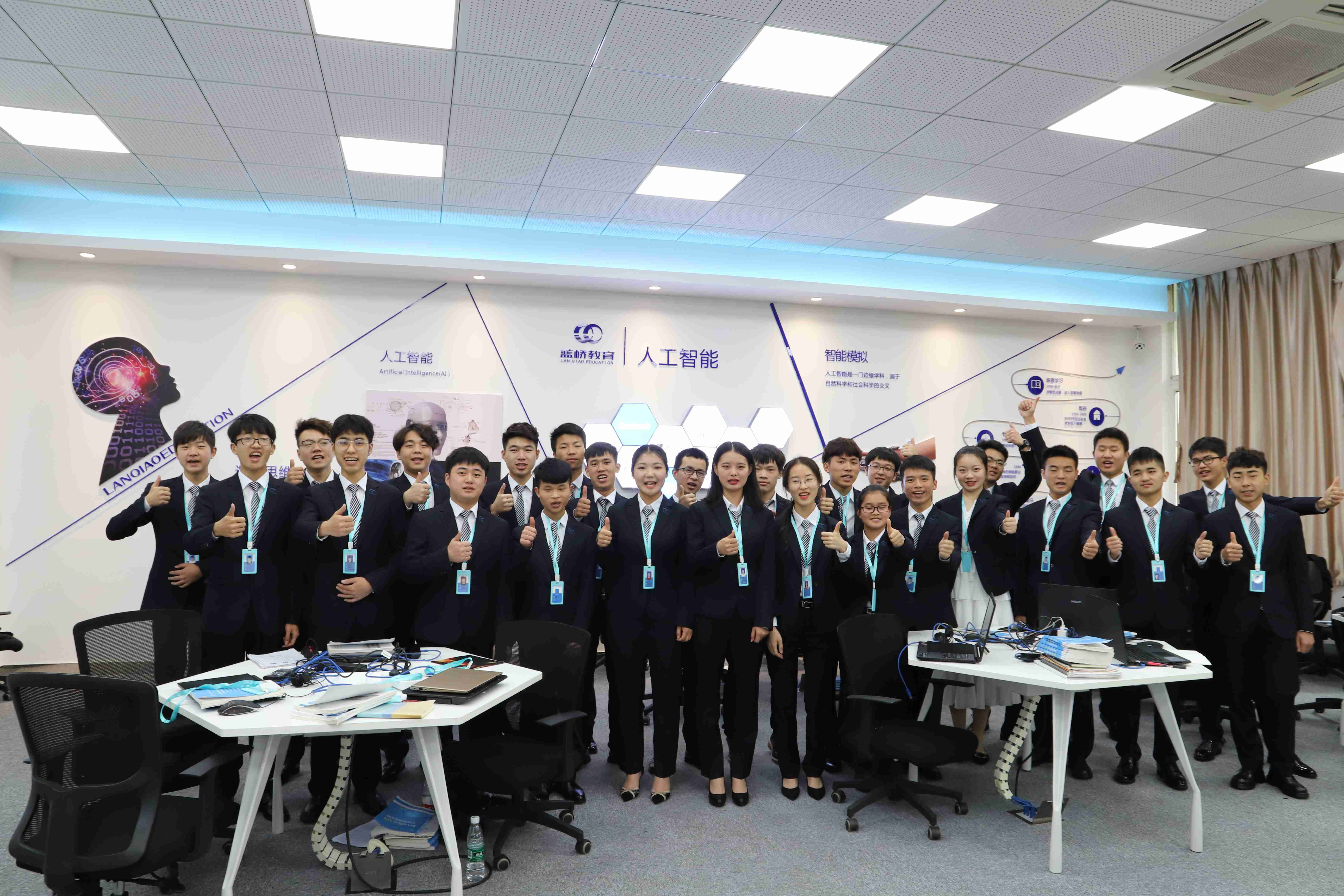 IMG_8200(1).jpg IMG_8200(1).jpg