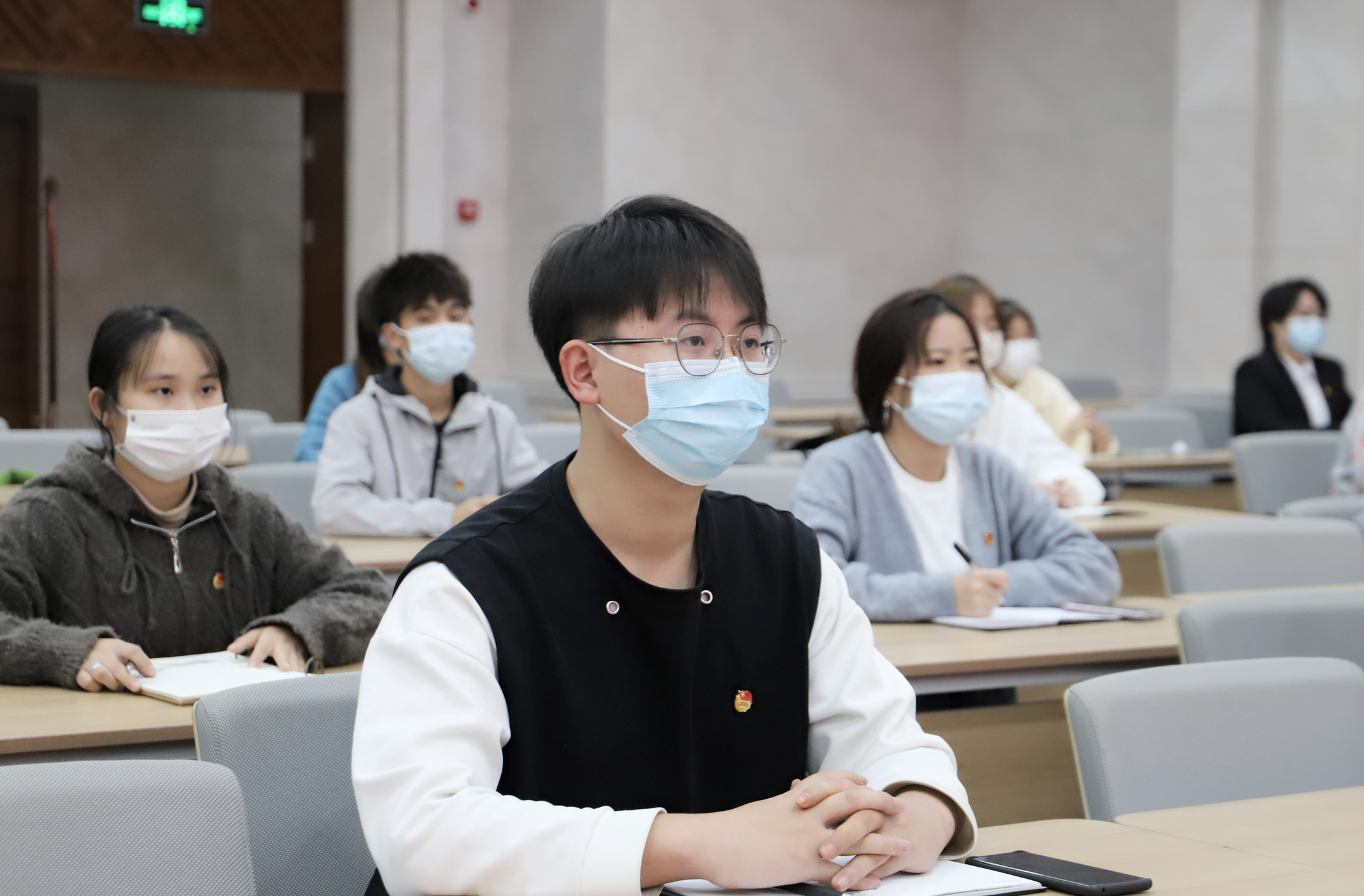 微信图片_20221115220553.png 微信图片_20221115220553.png